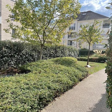 Studio 28 M2 & Jardin Privatif 20 M2 Монтини-льо-Бретоньо Екстериор снимка